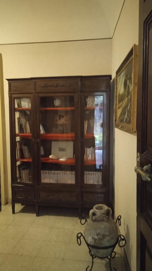 Bed and Breakfast Bed And Books Isabella Катанія Екстер'єр фото